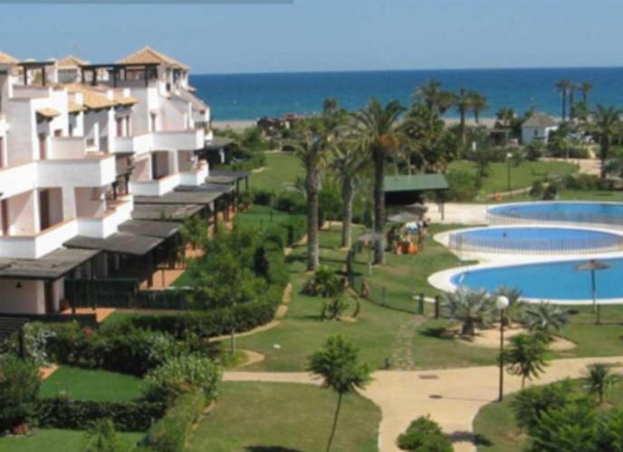 Mediterranea tus momentos junto al mar Vera Exterior foto