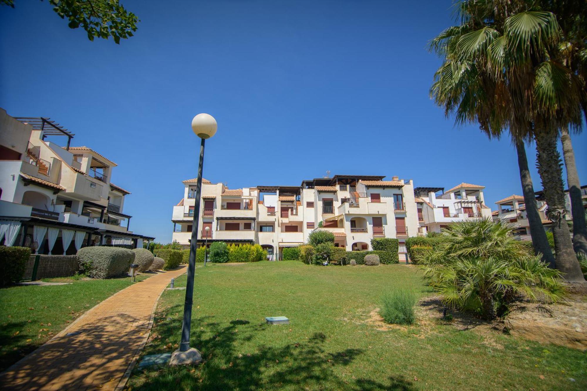 Mediterranea tus momentos junto al mar Vera Exterior foto